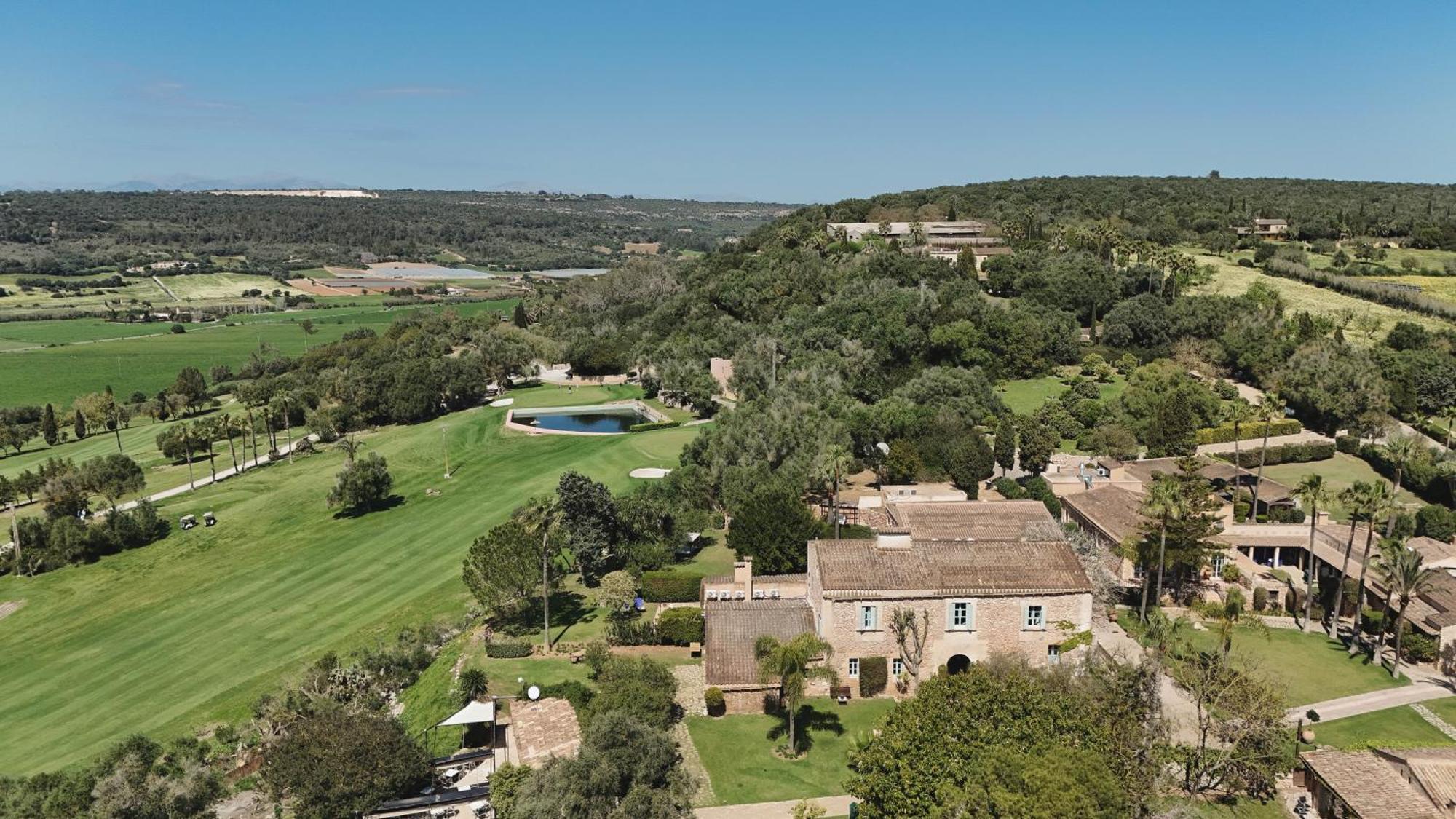 Hotel Reserva Rotana Golf